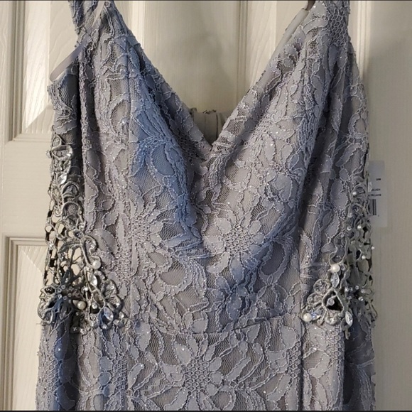 Beautiful size 12 formal dress from David’s Bridal. Originally $159. NWT - Picture 5 of 9